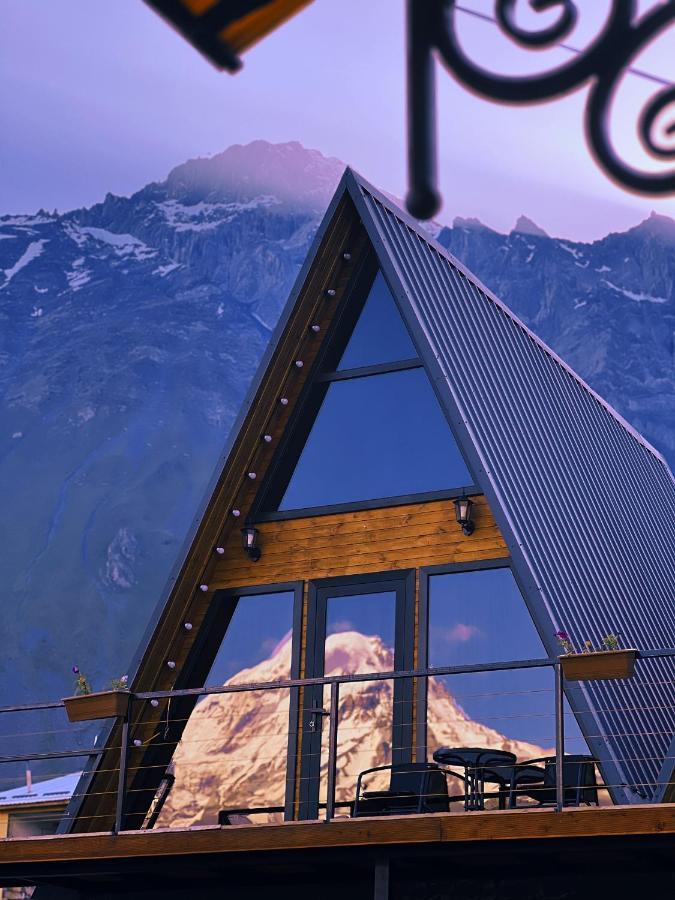 Pyramid Kazbegi Otel Dış mekan fotoğraf