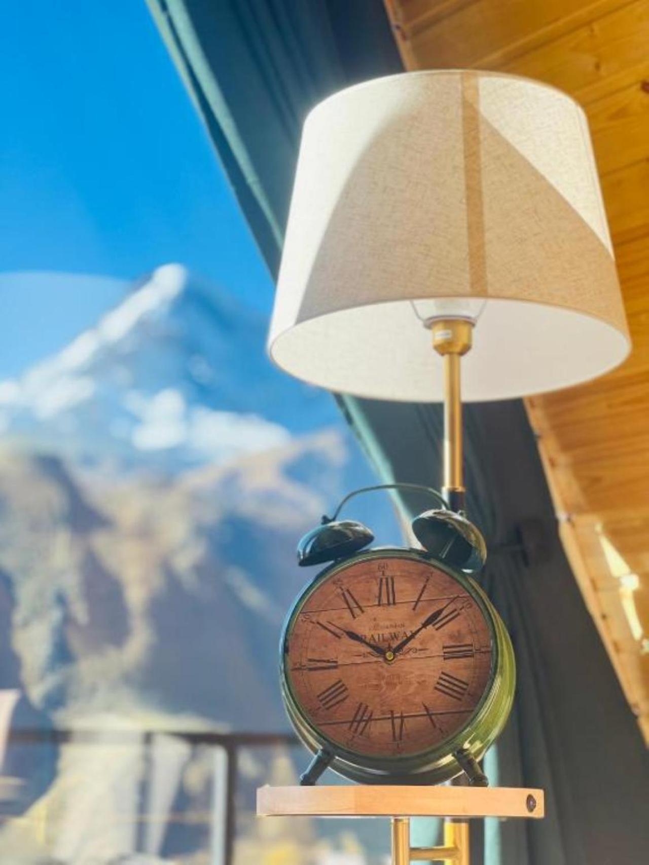 Pyramid Kazbegi Otel Dış mekan fotoğraf